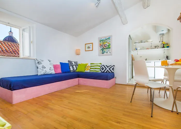 Apartament Arty In The Heart Of By Irundo Dubrownik