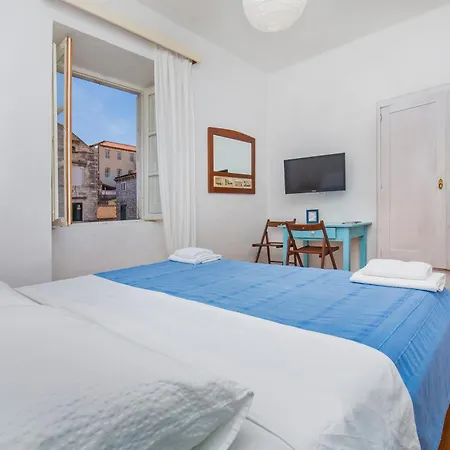 Arty In The Heart Of By Irundo Apartmán Dubrovník