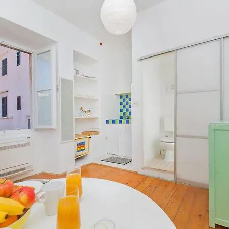 Arty In The Heart Of By Irundo